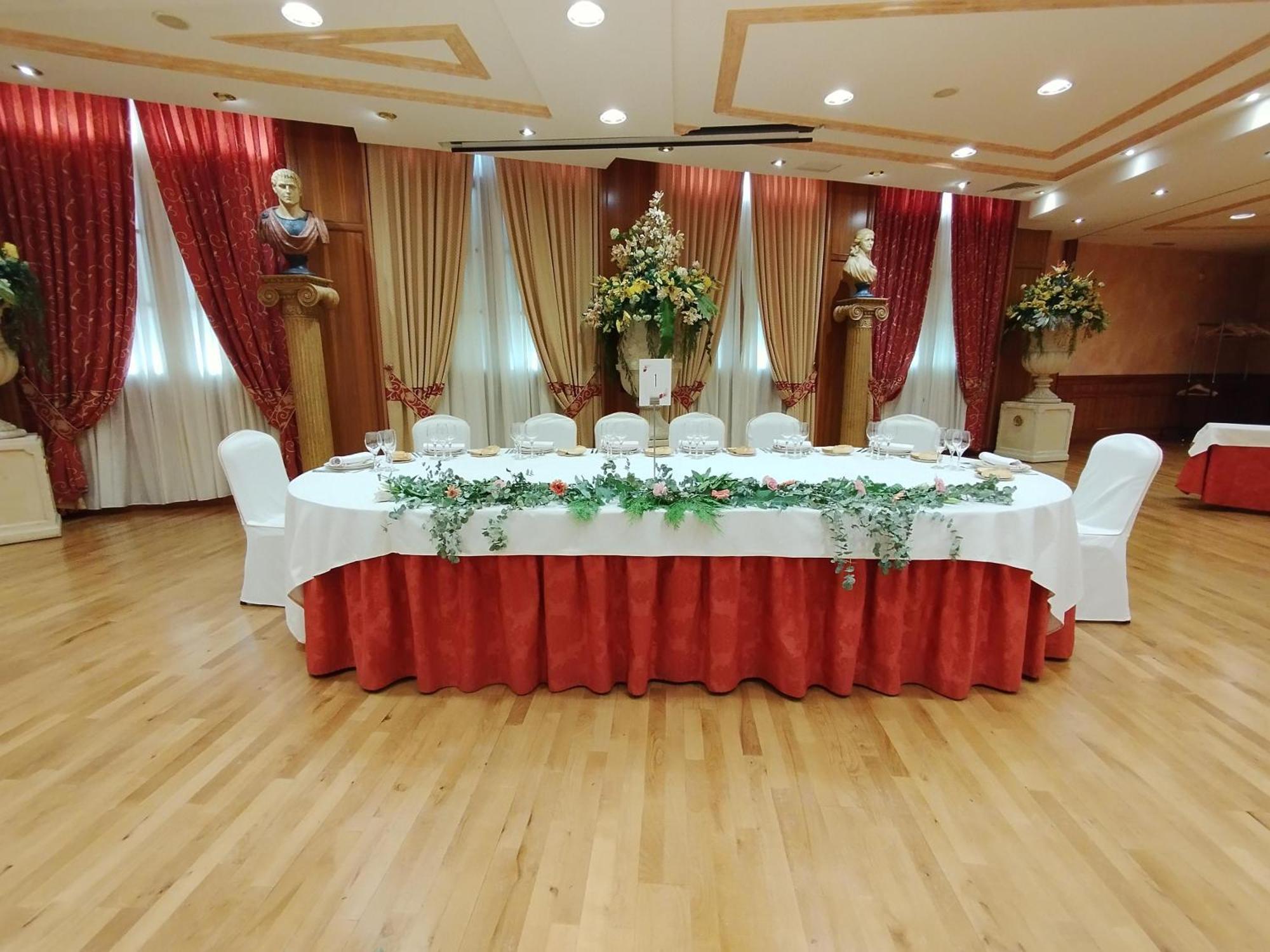 Hotel Conde Ansurez By Almia Hoteles Valladolid Dış mekan fotoğraf